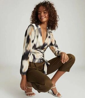 Reiss Alena Plunge V Smudge-Print Tie Blouse Ecru, Brown Size 10
